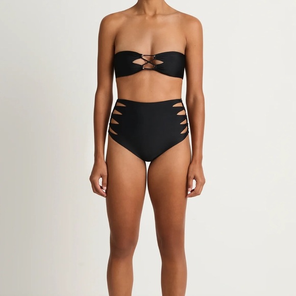 Acacia Black Queen’s‎ Bikini Bottoms - Picture 14 of 15